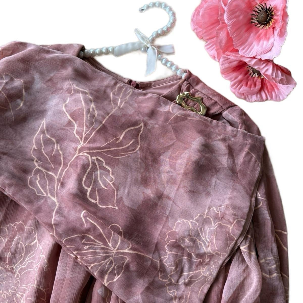 Esbah Modest Top