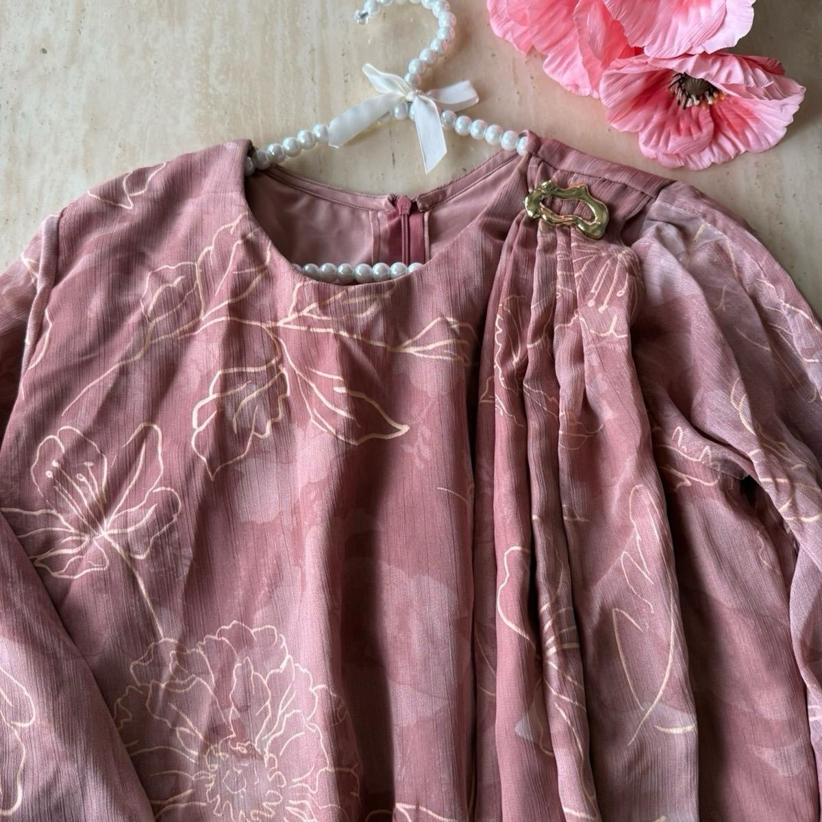 Esbah Modest Top