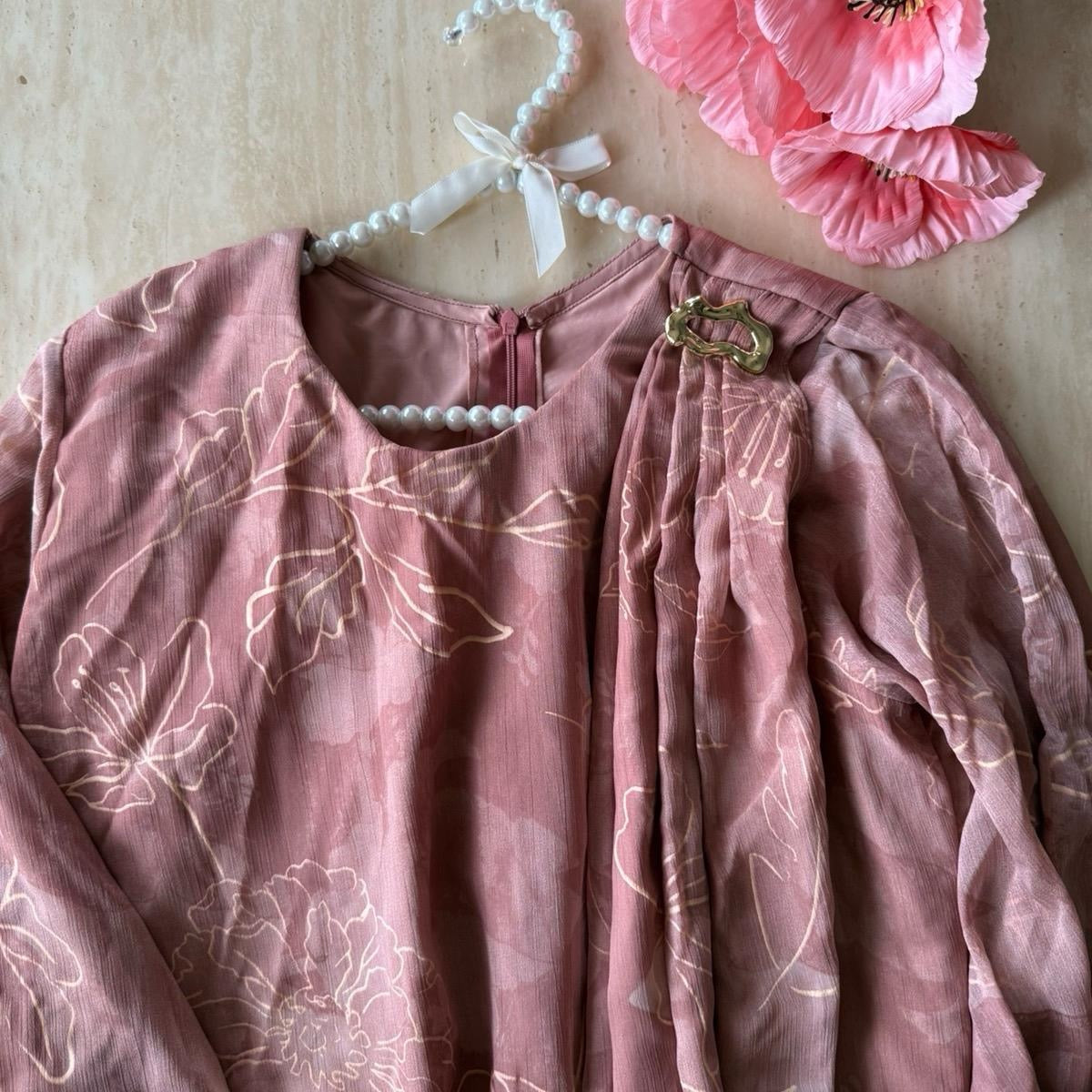 Esbah Modest Top
